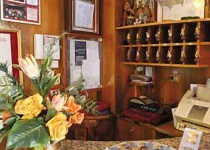 Elena Szálloda Stresa